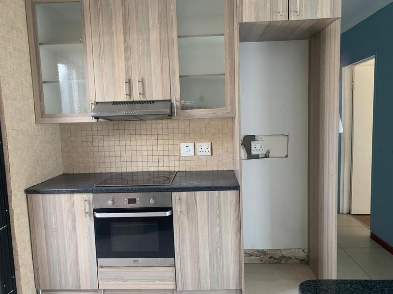 3 Bedroom Property for Sale in Silwood Heights Western Cape